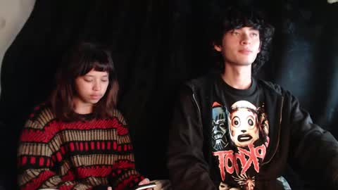 Naomi and Nekorii online show from March 4, 2026, 3:23 am