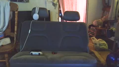 Deanthony online show from February 18, 2026, 7:32 pm