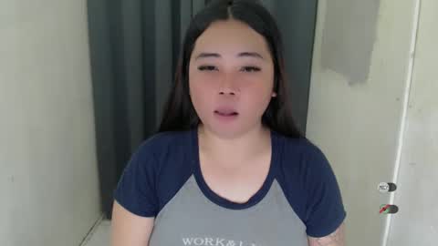 Snapshot of miya_licious chatting on January 24, 2025, 9:17 am cassie marie online show from January 24, 2025, 9:17 am