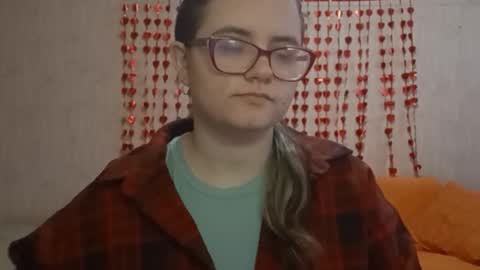 Milana online show from March 14, 2026, 7:25 am