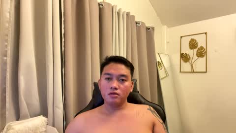 Michole Jay online show from April 11, 2026, 4:06 am