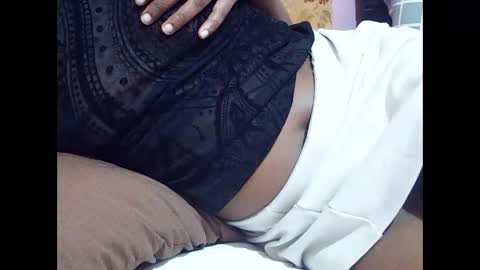 Snapshot of mlle_kali chatting on September 16, 2025, 1:06 am Mlle Kali online show from September 16, 2025, 1:06 am