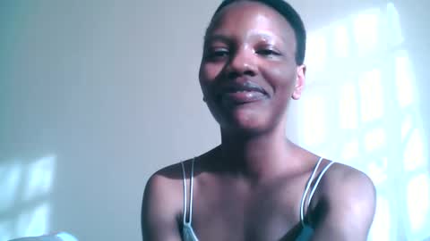 Snapshot of mlle_kali chatting on October 12, 2025, 4:22 am Mlle Kali online show from October 12, 2025, 4:22 am