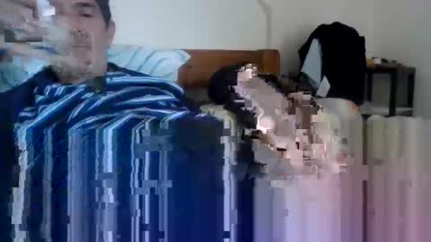 mmiltos online show from April 2, 2026, 12:03 pm