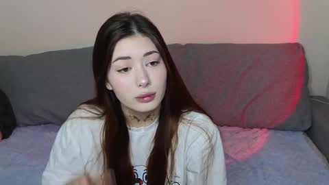 Snapshot of mmkakpoxyi22 chatting on January 12, 2025, 11:15 pm alice and ray online show from January 12, 2025, 11:15 pm