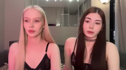 Snapshot of mmkakpoxyi22 chatting on February 10, 2026, 2:59 am alice and ray online show from February 10, 2026, 2:59 am