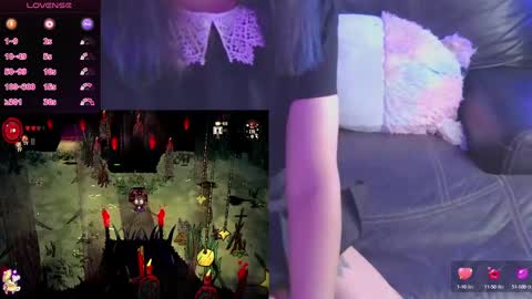 Snapshot of mmmmdarling chatting on October 4, 2025, 5:16 am minaDarling online show from October 4, 2025, 5:16 am