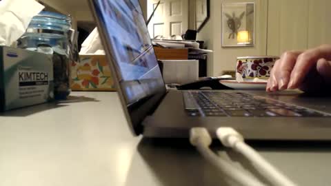 mmythmaker online show from April 10, 2026, 9:47 am