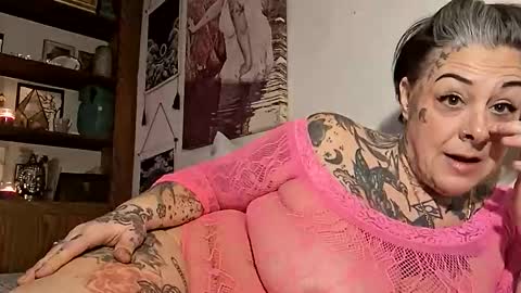 Kittykittybangbang online show from February 19, 2026, 4:30 am