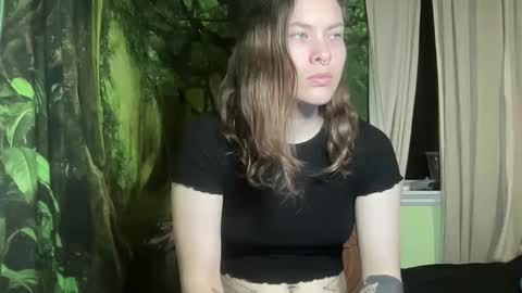 Misty online show from December 22, 2025, 1:57 am