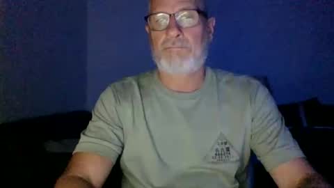 Snapshot of moamale chatting on February 23, 2026, 4:21 am moamale online show from February 23, 2026, 4:21 am