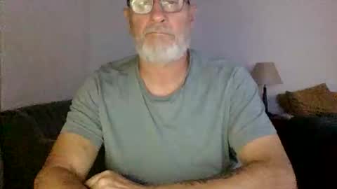 Snapshot of moamale chatting on March 1, 2026, 5:20 am moamale online show from March 1, 2026, 5:20 am