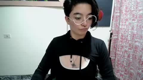 Sam online show from June 24, 2026, 4:55 am