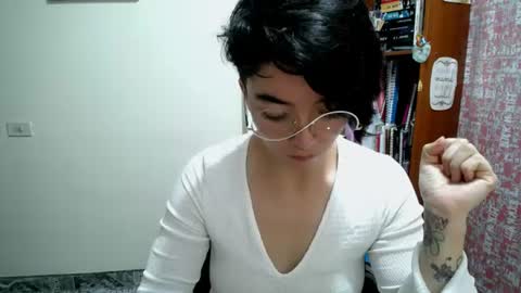 Sam online show from July 3, 2026, 2:07 am