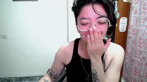 Sam online show from July 18, 2026, 2:05 am