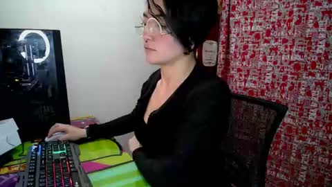 Sam online show from August 3, 2026, 1:26 am
