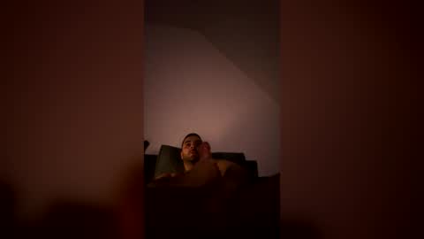 Snapshot of mocro453 chatting on June 12, 2026, 11:35 pm mocro453 online show from June 12, 2026, 11:35 pm