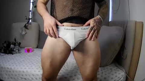 Snapshot of modexusparty chatting on November 25, 2025, 4:40 pm modexusparty online show from November 25, 2025, 4:40 pm