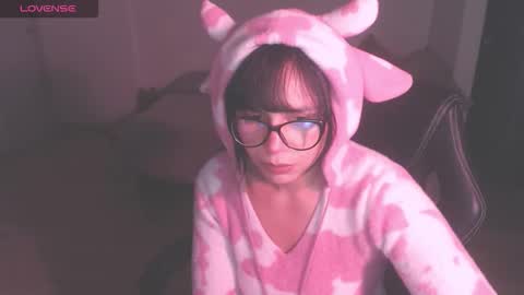 Snapshot of modjo_ chatting on October 7, 2025, 5:15 am Modjo online show from October 7, 2025, 5:15 am