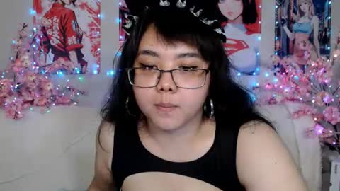 Molly online show from July 2, 2026, 5:57 am