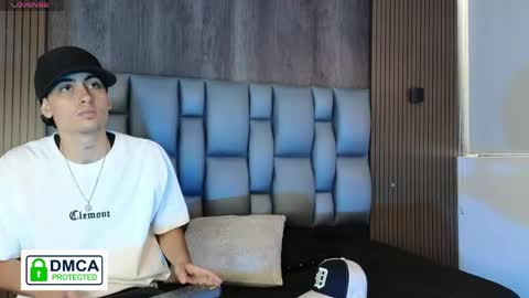 mohamed_malik online show from April 25, 2026, 1:41 pm