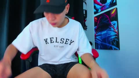 moises_23cm online show from January 14, 2025, 2:00 pm