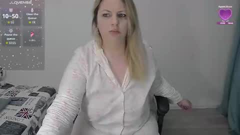 erika online show from April 2, 2026, 7:28 am