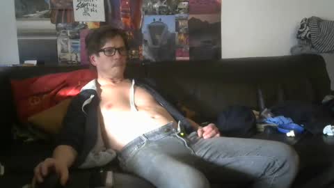 Fr online show from December 5, 2024, 9:39 am