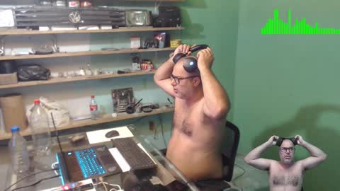 Snapshot of mokkaccmm chatting on December 9, 2024, 6:57 pm Mokkaf online show from December 9, 2024, 6:57 pm