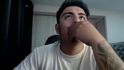 Snapshot of molimoli08 chatting on April 13, 2026, 4:29 am molimoli08 online show from April 13, 2026, 4:29 am