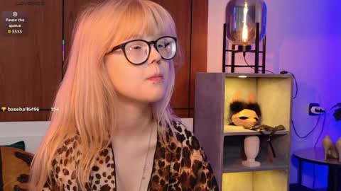 moliqin online show from June 6, 2026, 7:57 am