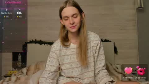 Snapshot of molly_hunt chatting on January 10, 2025, 1:52 pm Molly Hunt online show from January 10, 2025, 1:52 pm