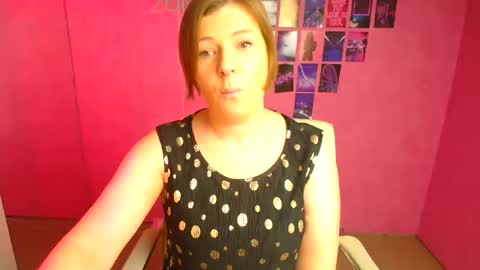 Molly online show from April 3, 2026, 11:52 am