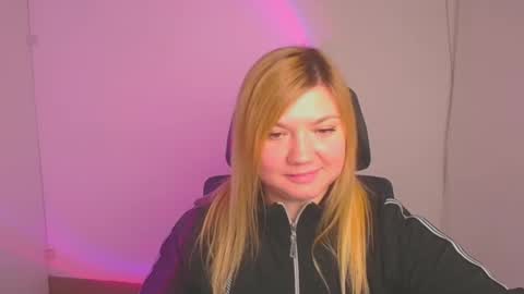 Molly online show from January 15, 2025, 3:18 pm