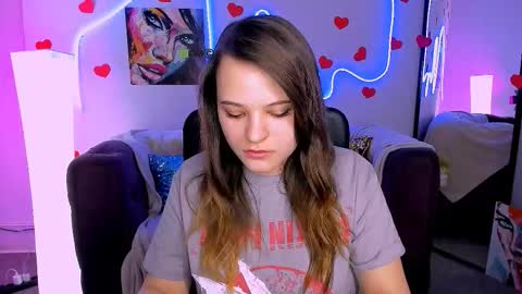 Molly online show from February 24, 2026, 1:20 pm