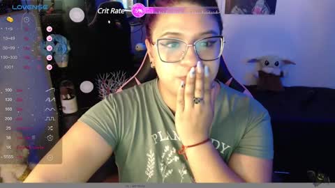 Snapshot of molly_shake chatting on February 21, 2025, 10:39 am Molly online show from February 21, 2025, 10:39 am