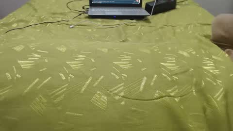 Snapshot of mollyandbra chatting on March 8, 2026, 12:30 am Molly And Brad online show from March 8, 2026, 12:30 am