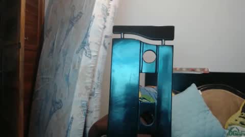 Snapshot of mollybunny01 chatting on December 22, 2025, 4:09 am Molly Bunny online show from December 22, 2025, 4:09 am