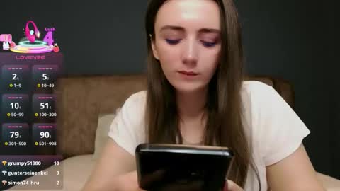 Snapshot of mollygreens chatting on April 18, 2026, 7:07 pm Molly online show from April 18, 2026, 7:07 pm