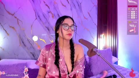 New girl Emily Valentina  Michelle online show from April 17, 2026, 8:12 pm