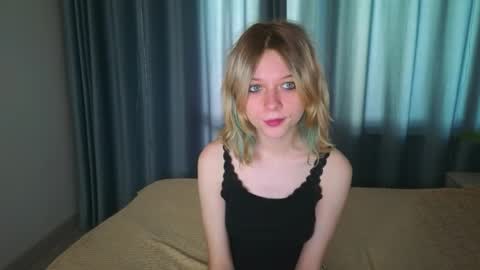 mollysally online show from April 20, 2026, 4:04 am