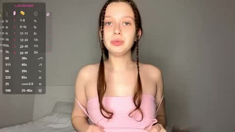 Snapshot of moltenpeach chatting on May 22, 2026, 3:50 pm Hermina online show from May 22, 2026, 3:50 pm