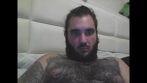 Snapshot of mommabearanpoppabear850 chatting on September 27, 2025, 5:45 am mommabearanpoppabear850 online show from September 27, 2025, 5:45 am