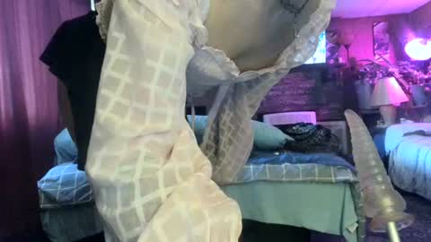 Bink online show from February 28, 2025, 7:46 pm