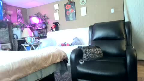 Bink online show from March 7, 2025, 7:27 pm