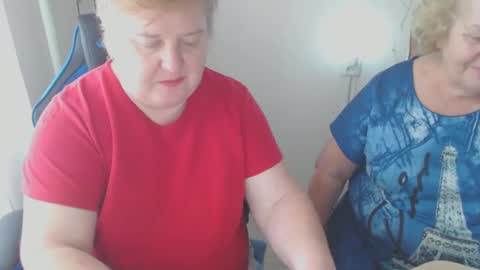 Snapshot of mommy99x chatting on March 1, 2025, 10:45 am Mommy99X online show from March 1, 2025, 10:45 am