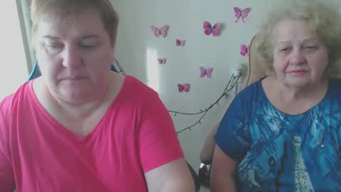 Snapshot of mommy99x chatting on March 6, 2025, 7:03 am Mommy99X online show from March 6, 2025, 7:03 am