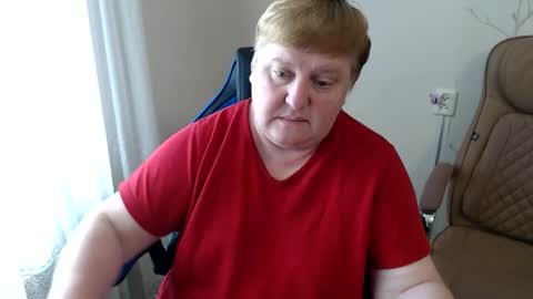 Snapshot of mommy99x chatting on June 9, 2026, 11:55 am Mommy99X online show from June 9, 2026, 11:55 am