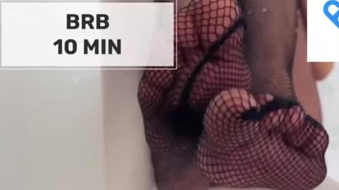 Snapshot of mommy_cum chatting on February 5, 2026, 2:27 am Mommy online show from February 5, 2026, 2:27 am