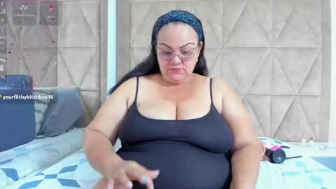 Jelitza online show from February 12, 2025, 3:51 am